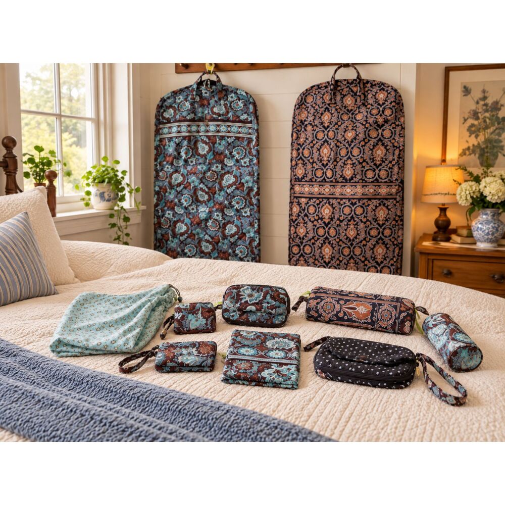 Vera Bradley Travel Accessories Lot 2 NWT Garment Bags Pouches Java Blue Descrip
